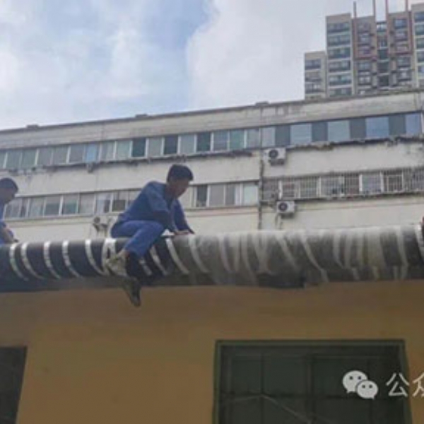 備戰(zhàn)供暖，全面開展小區(qū)試壓工作